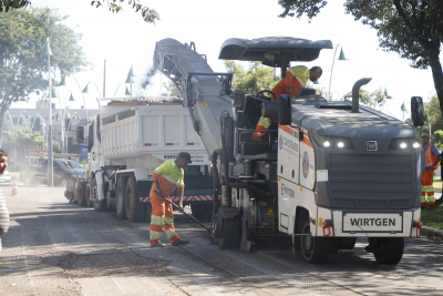  AVANÇO: Prefeitura inicia obras de revitalização da Avenida Assunção em Cascavel